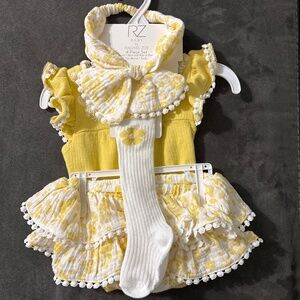 Yellow Baby Girl Skirt Set